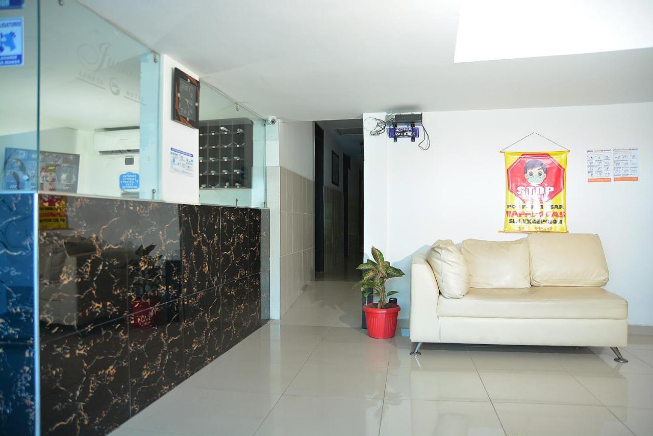 Apartahotel Juane'S Cali Exterior photo